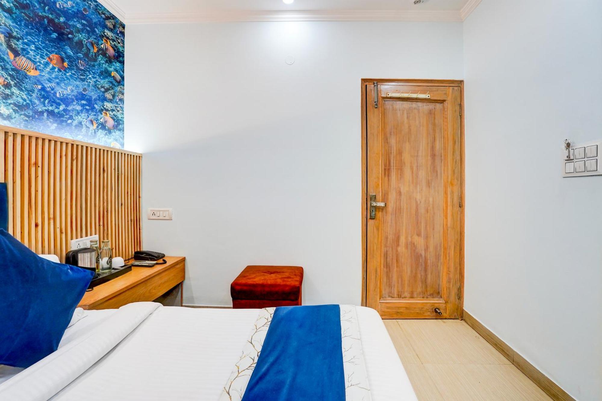 Hotel Jai Balaji, Paharganj, New Delhi Railway Station ภายนอก รูปภาพ