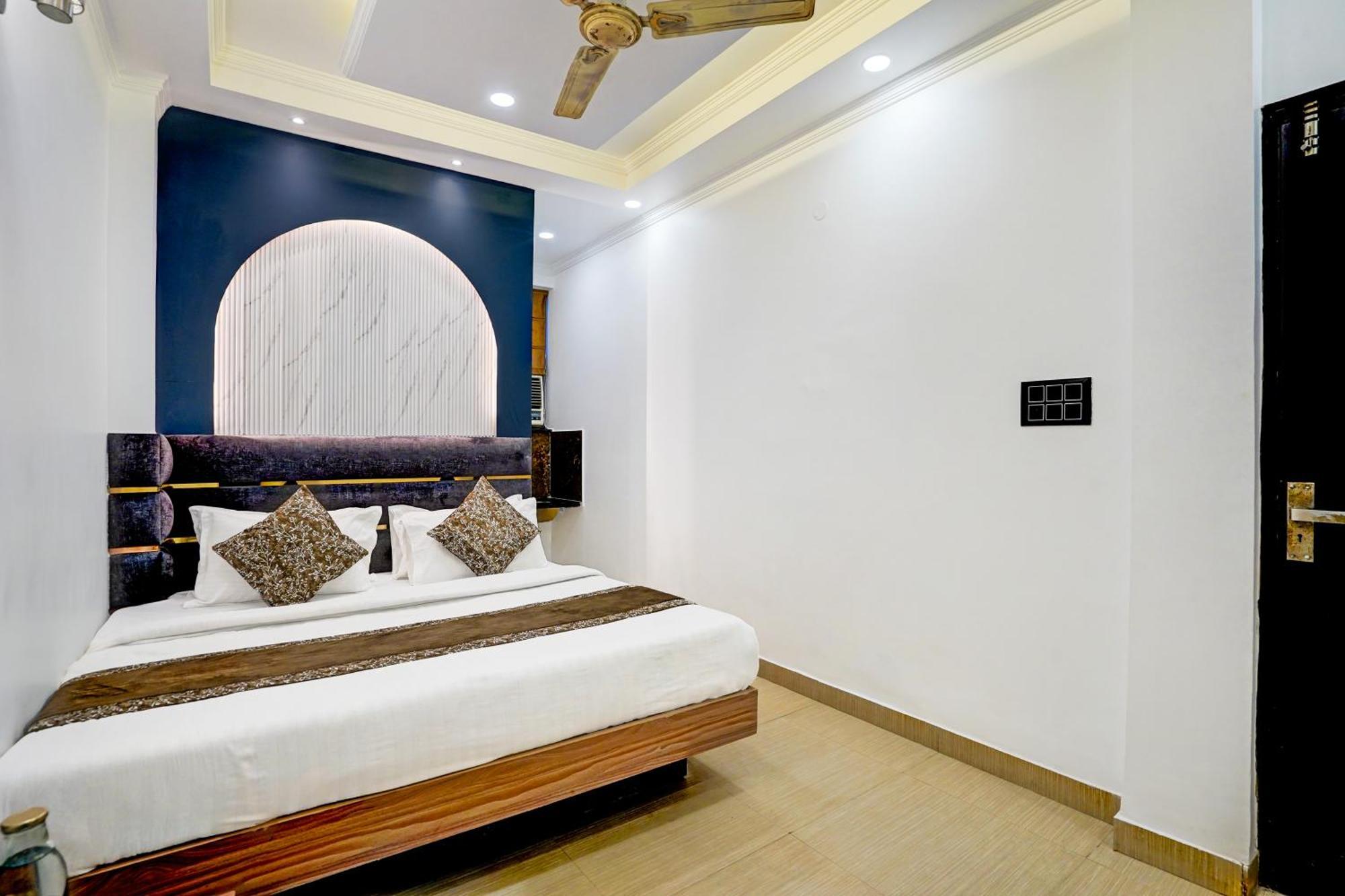 Hotel Jai Balaji, Paharganj, New Delhi Railway Station ภายนอก รูปภาพ